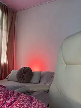 MeganDupont online show from September 14, 2025, 12:38 pm