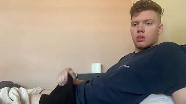 sexybooii6968 online show from October 8, 2025, 8:49 am