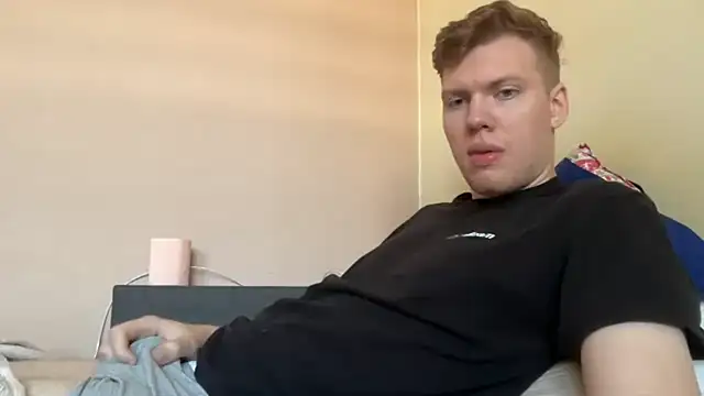 sexybooii6968 online show from September 22, 2025, 8:09 am