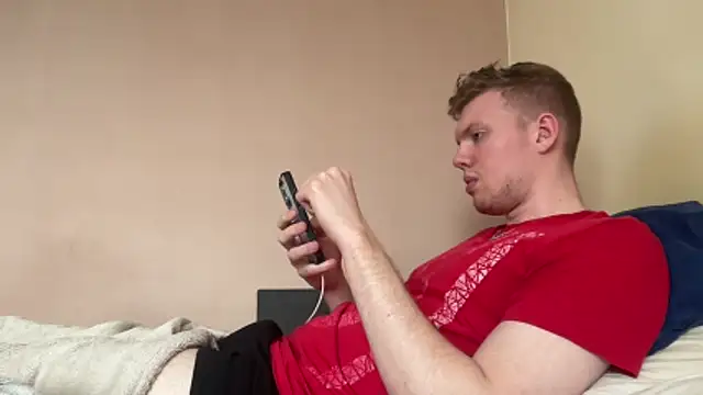 sexybooii6968 online show from April 16, 2026, 1:23 pm