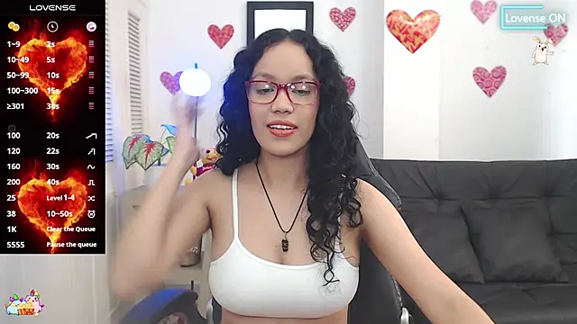Snapshot of ferija_05 chatting on February 6, 2025, 7:40 pm ferija 05 online show from February 6, 2025, 7:40 pm