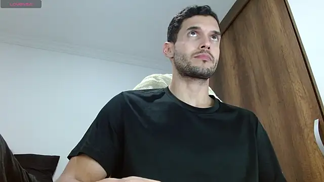 Noah jhonsonn online show from March 10, 2025, 11:27 pm