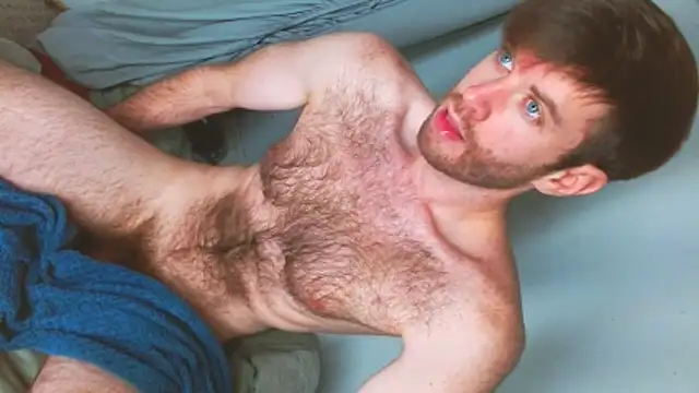 Snapshot of BlueEyedJason chatting on October 19, 2025, 10:45 pm BlueEyedJason online show from October 19, 2025, 10:45 pm