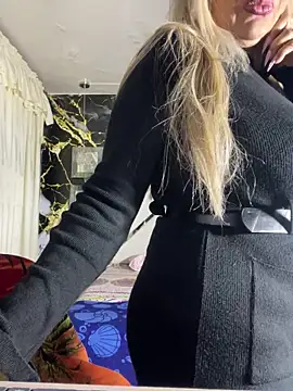 Snapshot of scarlett_sexx69 chatting on October 27, 2025, 6:53 pm scarlett sexx69 online show from October 27, 2025, 6:53 pm