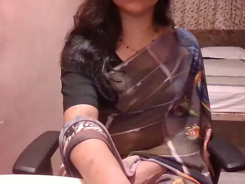 Snapshot of Pinky_4 chatting on June 30, 2026, 11:49 pm Pinky 4 online show from June 30, 2026, 11:49 pm