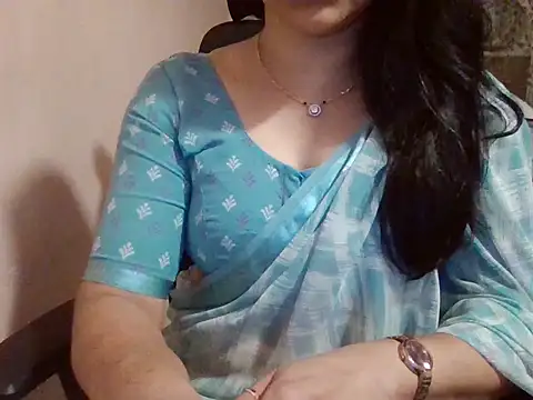 Pinky 4 online show from April 27, 2026, 11:14 pm