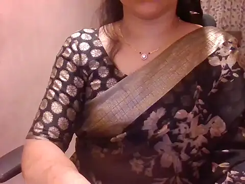 Snapshot of Pinky_4 chatting on June 20, 2026, 2:33 pm Pinky 4 online show from June 20, 2026, 2:33 pm