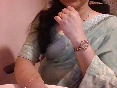 Pinky 4 online show from April 26, 2026, 2:36 pm