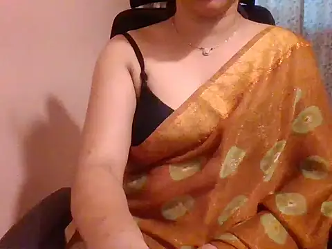 Snapshot of Pinky_4 chatting on March 3, 2025, 4:21 am Pinky 4 online show from March 3, 2025, 4:21 am