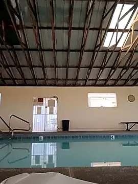 EZYves online show from September 30, 2025, 11:55 pm