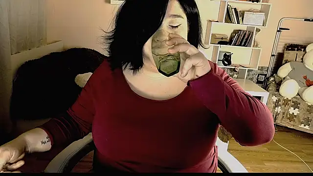 Vi-Vixen online show from February 14, 2025, 7:33 pm