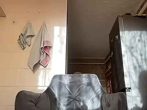 milaja online show from April 9, 2026, 3:51 pm