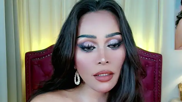 Snapshot of DreamLADYBOY chatting on June 11, 2026, 2:53 am DreamLADYBOY online show from June 11, 2026, 2:53 am