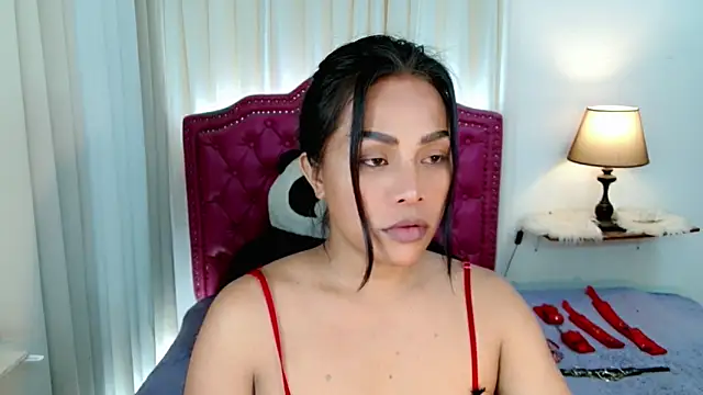 Snapshot of DreamLADYBOY chatting on May 3, 2026, 2:20 pm DreamLADYBOY online show from May 3, 2026, 2:20 pm