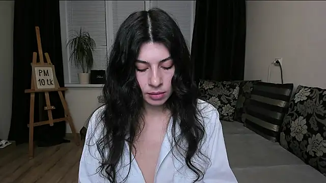 MolagAnna online show from March 5, 2026, 8:38 pm