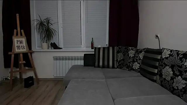 Snapshot of MolagAnna chatting on December 17, 2025, 8:47 pm MolagAnna online show from December 17, 2025, 8:47 pm