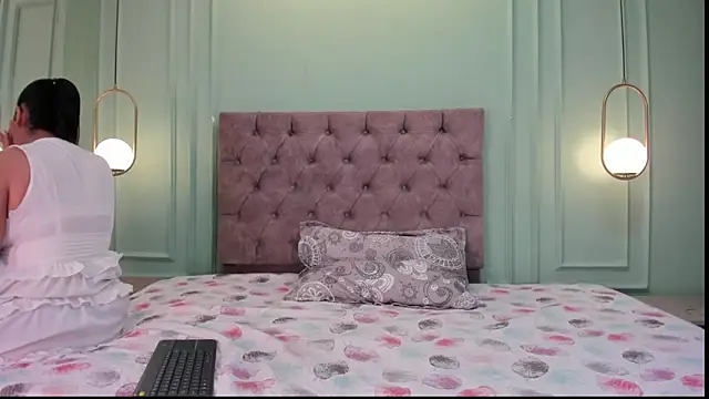 Snapshot of kathe_hot chatting on February 22, 2025, 8:31 pm kathe hot online show from February 22, 2025, 8:31 pm