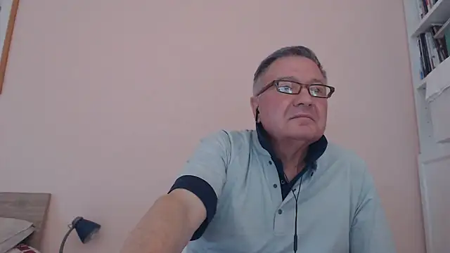 YOU6me online show from September 26, 2025, 2:35 pm