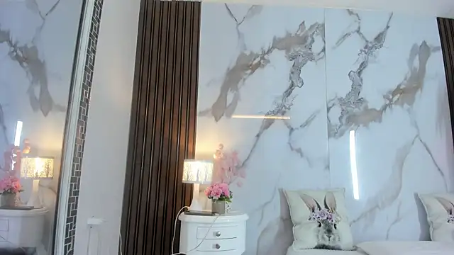 Snapshot of hannahill69 chatting on November 14, 2025, 5:11 am hannahill69 online show from November 14, 2025, 5:11 am