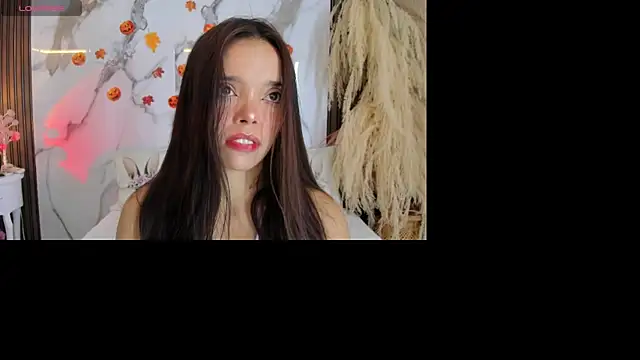 Snapshot of hannahill69 chatting on October 23, 2025, 5:06 am hannahill69 online show from October 23, 2025, 5:06 am