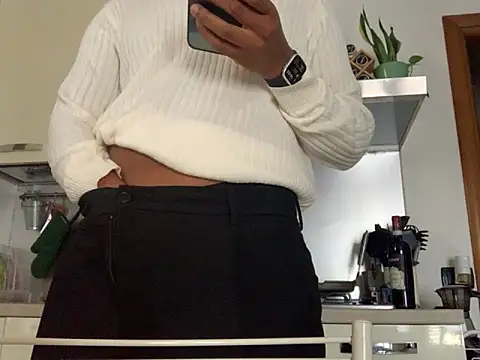 iamrafaelhot online show from November 8, 2025, 1:03 pm