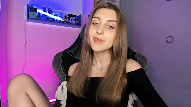 CassiaBlade1 online show from March 16, 2025, 10:20 pm