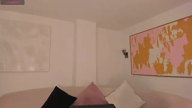 Snapshot of AnaDurant chatting on September 29, 2025, 12:11 pm AnaDurant online show from September 29, 2025, 12:11 pm