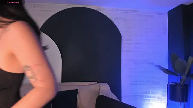 Snapshot of AnaDurant chatting on October 26, 2025, 12:27 pm AnaDurant online show from October 26, 2025, 12:27 pm