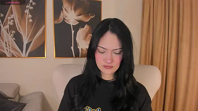 Snapshot of AnaDurant chatting on October 11, 2025, 12:28 pm AnaDurant online show from October 11, 2025, 12:28 pm