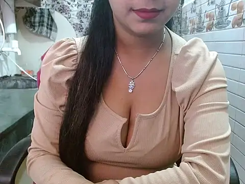 LovingPihu online show from March 22, 2026, 5:10 am