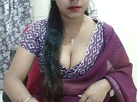 LovingPihu online show from April 9, 2026, 5:09 am