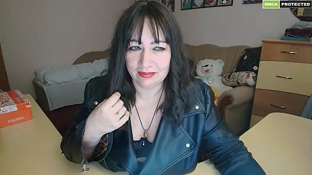 Lucretia Goldi  online show from March 19, 2025, 12:37 am