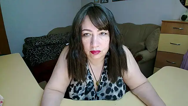 Lucretia Goldi  online show from May 22, 2026, 9:46 pm