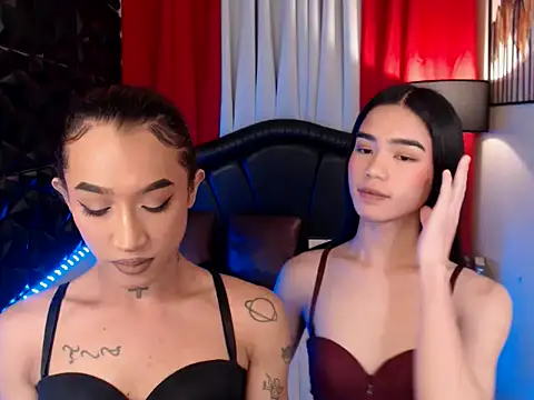 VerSexTs online show from November 24, 2025, 12:05 pm