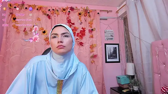 Snapshot of DarshaKhemu chatting on November 25, 2025, 8:31 pm DarshaKhemu online show from November 25, 2025, 8:31 pm