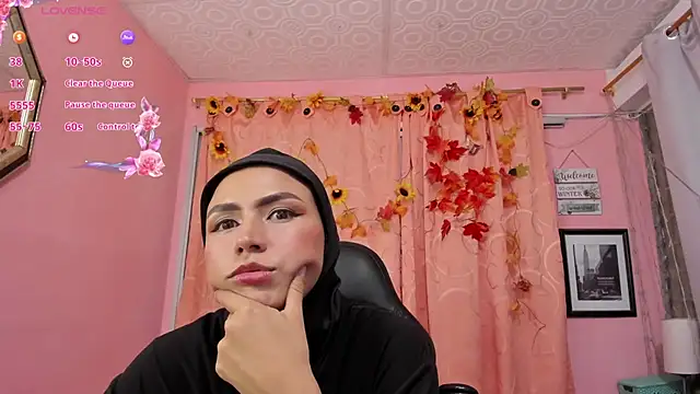 Snapshot of DarshaKhemu chatting on December 5, 2025, 9:01 pm DarshaKhemu online show from December 5, 2025, 9:01 pm