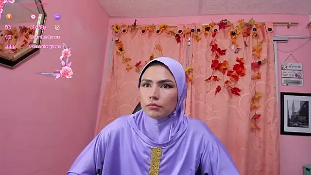 Snapshot of DarshaKhemu chatting on December 2, 2025, 8:43 pm DarshaKhemu online show from December 2, 2025, 8:43 pm