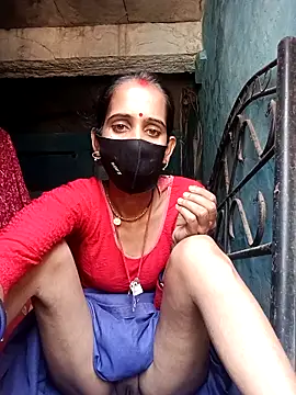 Snapshot of Mohni_Das chatting on May 10, 2026, 5:55 am Mohni Das online show from May 10, 2026, 5:55 am