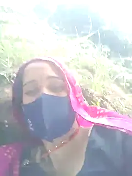 Snapshot of Mohni_Das chatting on September 25, 2025, 9:26 am Mohni Das online show from September 25, 2025, 9:26 am