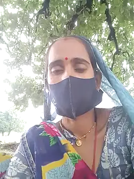 Snapshot of Mohni_Das chatting on October 6, 2025, 8:26 am Mohni Das online show from October 6, 2025, 8:26 am