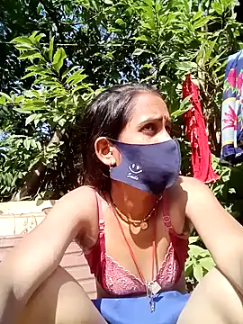 Mohni Das online show from November 7, 2025, 7:24 am