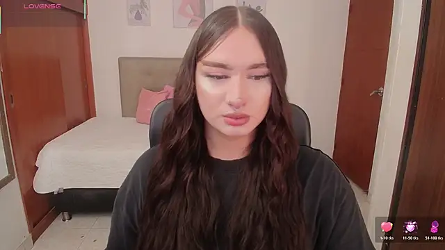 Miley Baker online show from January 14, 2026, 2:42 pm