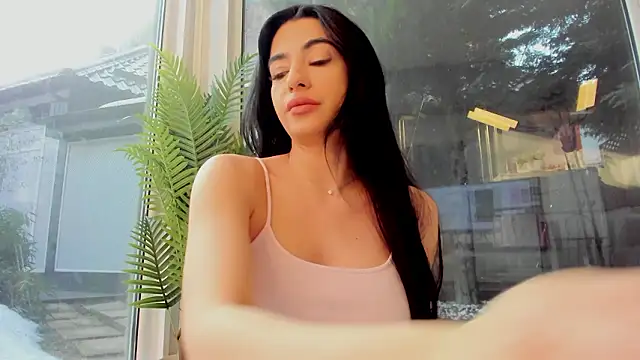 Naila18 online show from March 4, 2026, 6:21 am