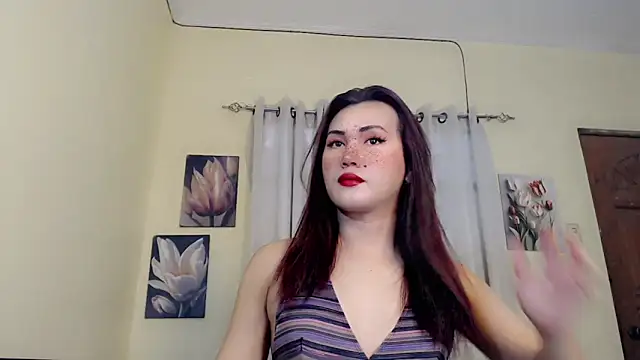 Snapshot of beatrice_21 chatting on November 29, 2025, 1:06 am beatrice 21 online show from November 29, 2025, 1:06 am