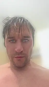 Snapshot of TheHellBilly chatting on June 1, 2026, 10:20 pm TheHellBilly online show from June 1, 2026, 10:20 pm