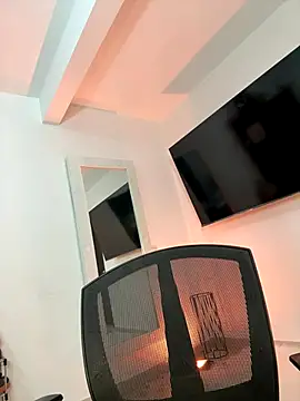 Snapshot of kem_hott chatting on September 17, 2025, 5:42 am kem hott online show from September 17, 2025, 5:42 am