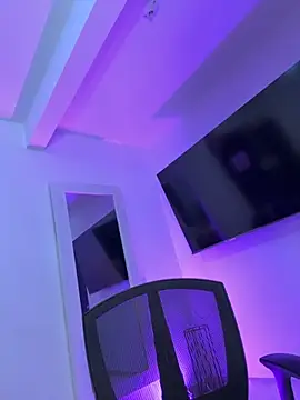 Snapshot of kem_hott chatting on October 14, 2025, 4:46 am kem hott online show from October 14, 2025, 4:46 am