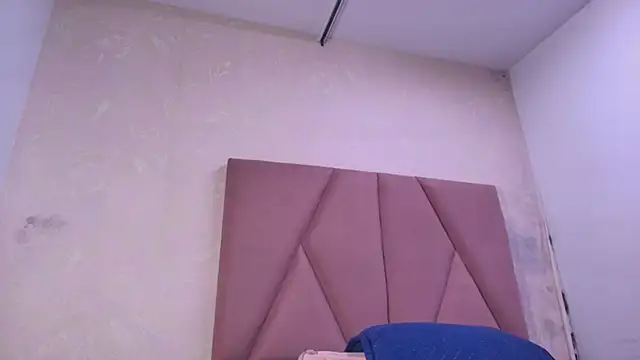 Snapshot of lay_navas chatting on October 30, 2025, 7:22 pm lay navas online show from October 30, 2025, 7:22 pm