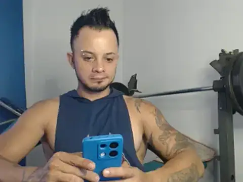 Snapshot of JacobJamess chatting on December 28, 2024, 12:03 pm JacobJamess online show from December 28, 2024, 12:03 pm