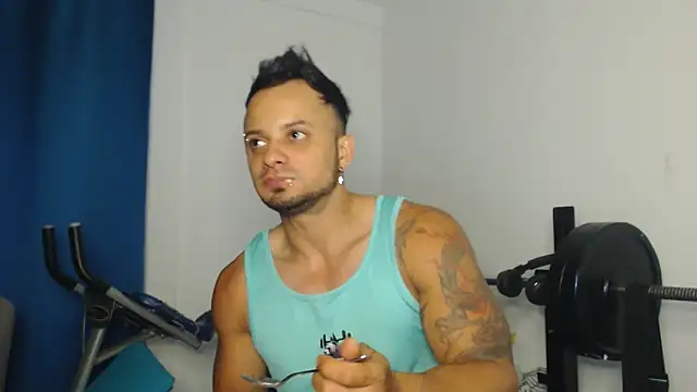 Snapshot of JacobJamess chatting on November 11, 2025, 1:33 am JacobJamess online show from November 11, 2025, 1:33 am